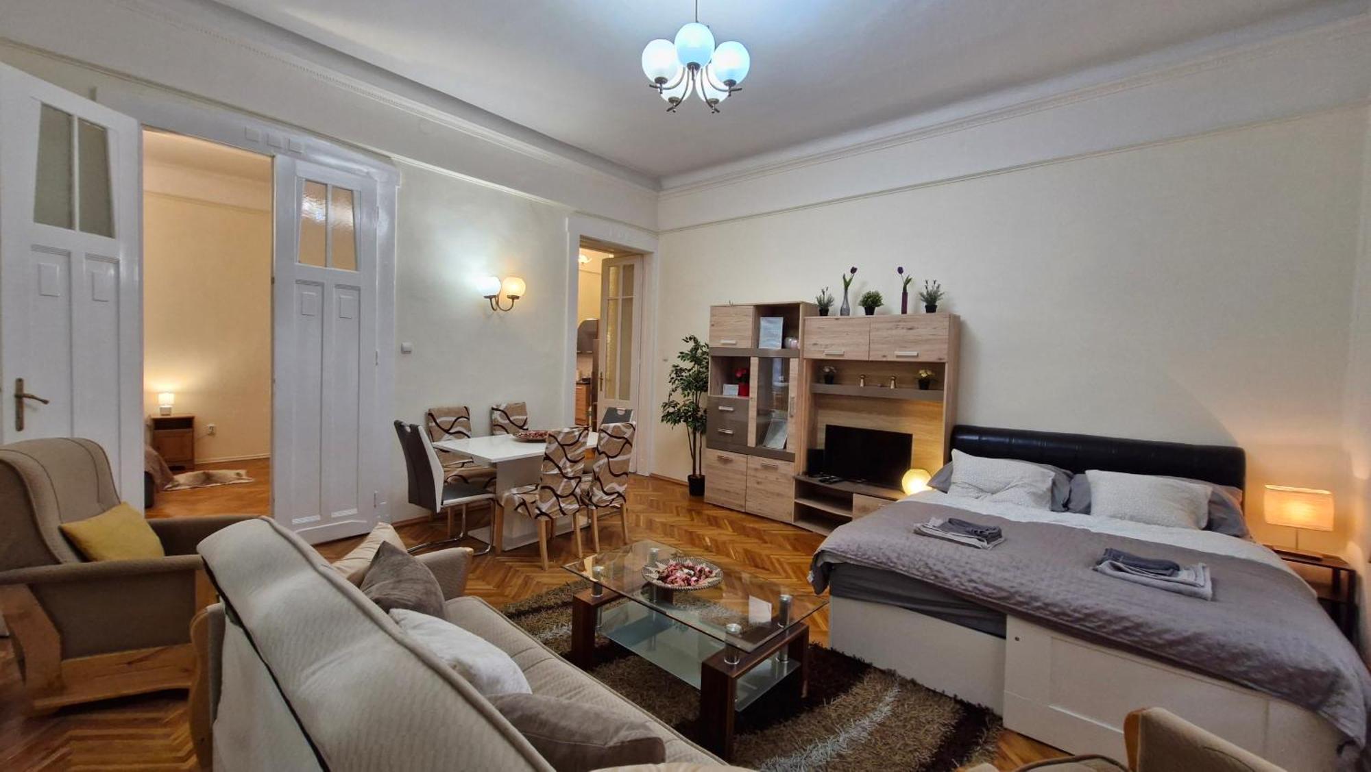 Appartement River Center *
